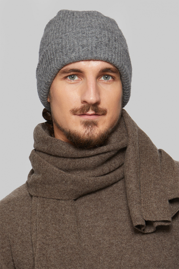 Шапка из кашемира