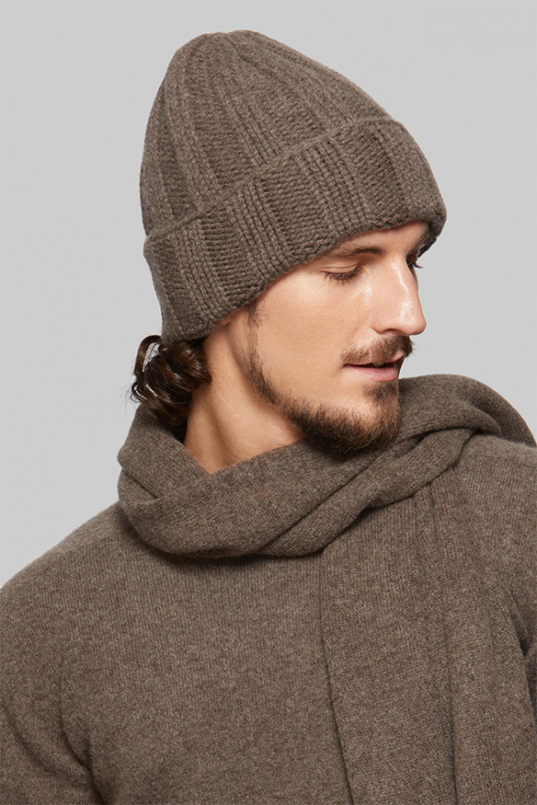 Шапка из кашемира