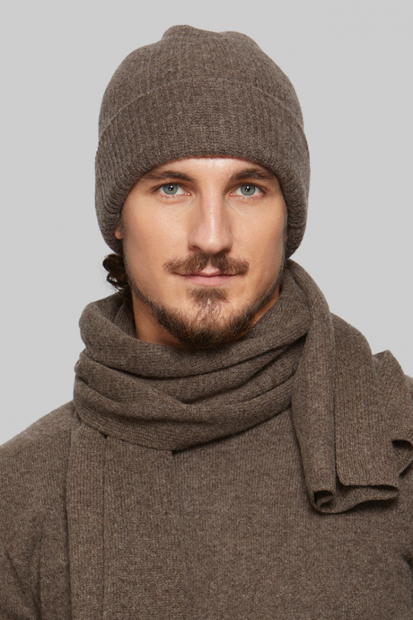 Шапка из кашемира