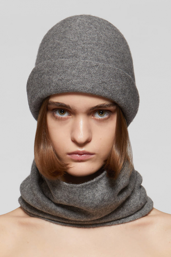 Шапка из кашемира