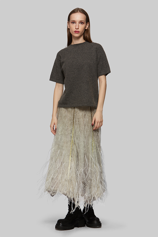 Юбка с перьями