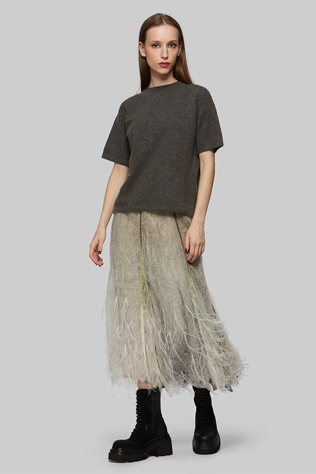 Юбка с перьями