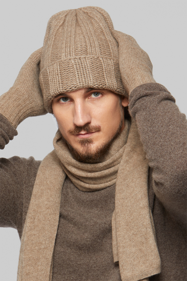 Шапка из кашемира