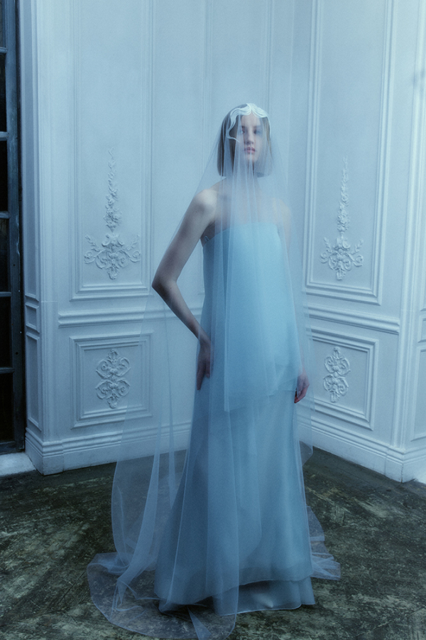 Платье на корсетной основе от