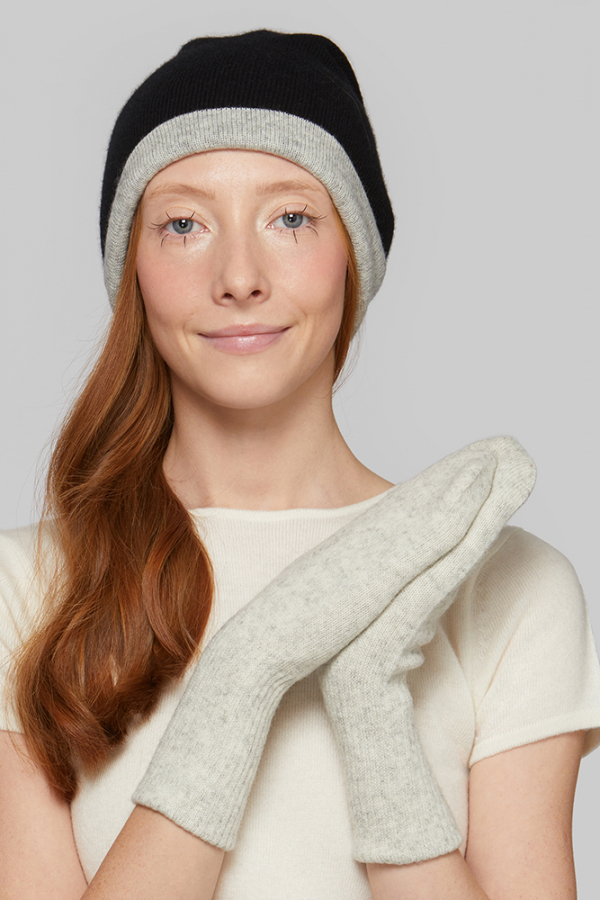 Шапка из смеси шерсти и кашемира 