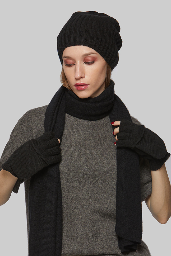 Шапка из кашемира Шапка из кашемира