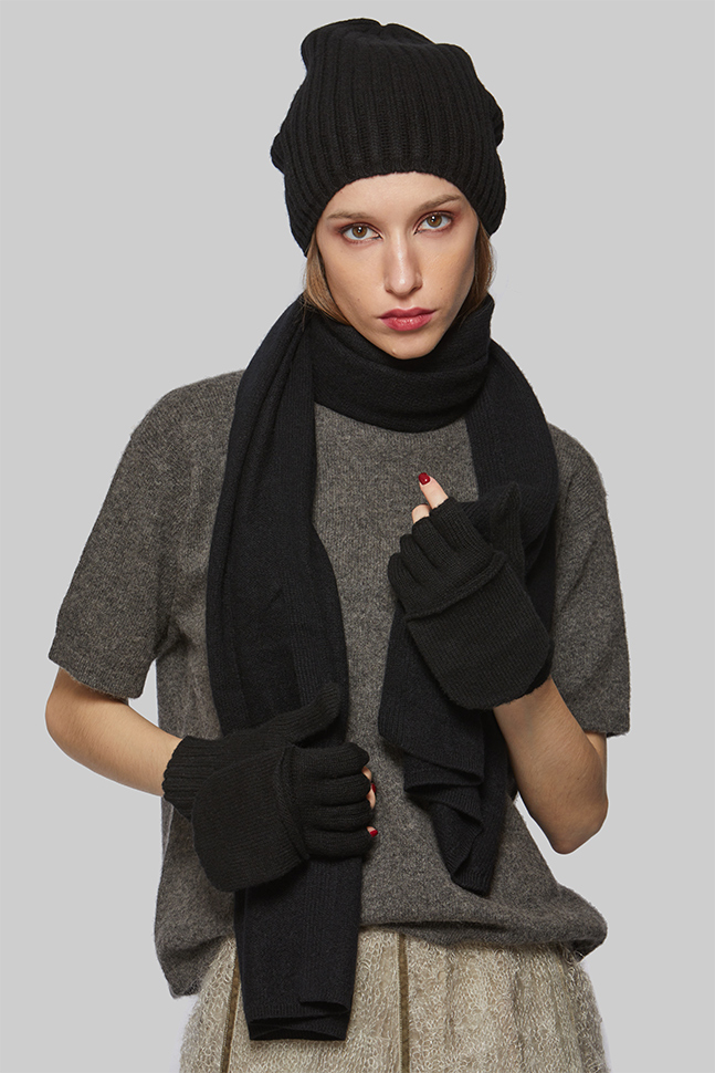 Шапка из кашемира Шапка из кашемира