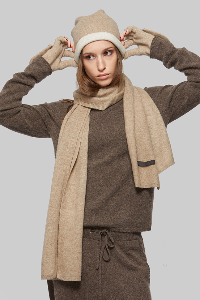 Шапка из смеси шерсти и кашемира