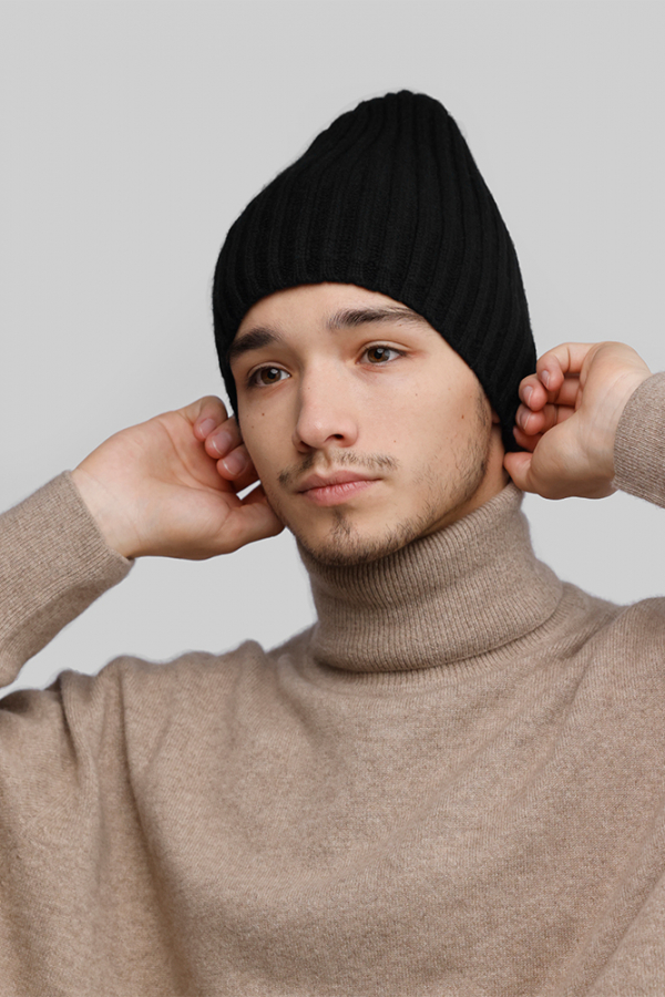 Шапка из кашемира 