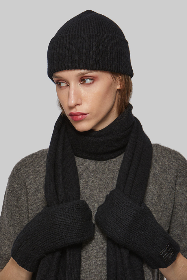 Чёрные варежки из кашемира Чёрные варежки из кашемира