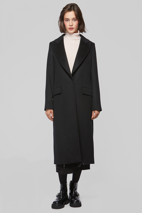 Пальто из шерсти