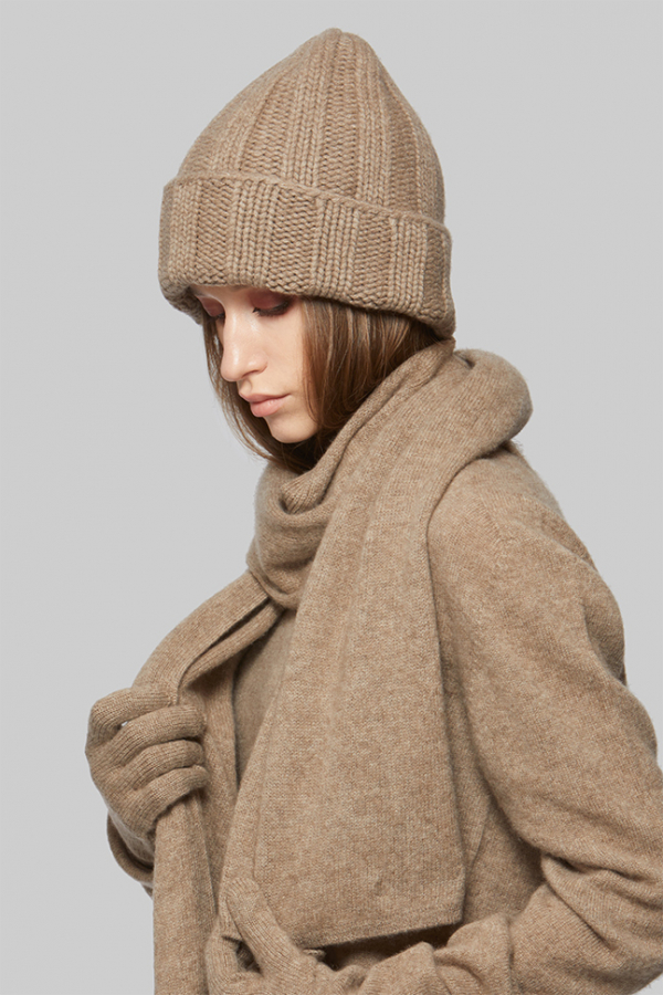Шапка из кашемира