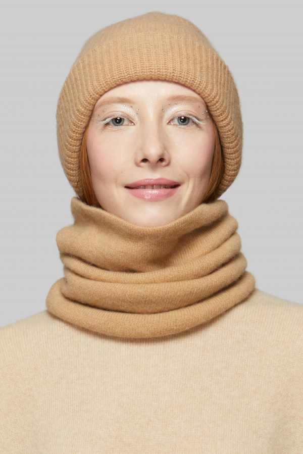 Манишка из кашемира 